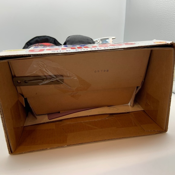 Vintage Baby Genius Stick 'Em Up Pals Baby Genius On Board Doll and Sign in Box - Picture 10 of 13